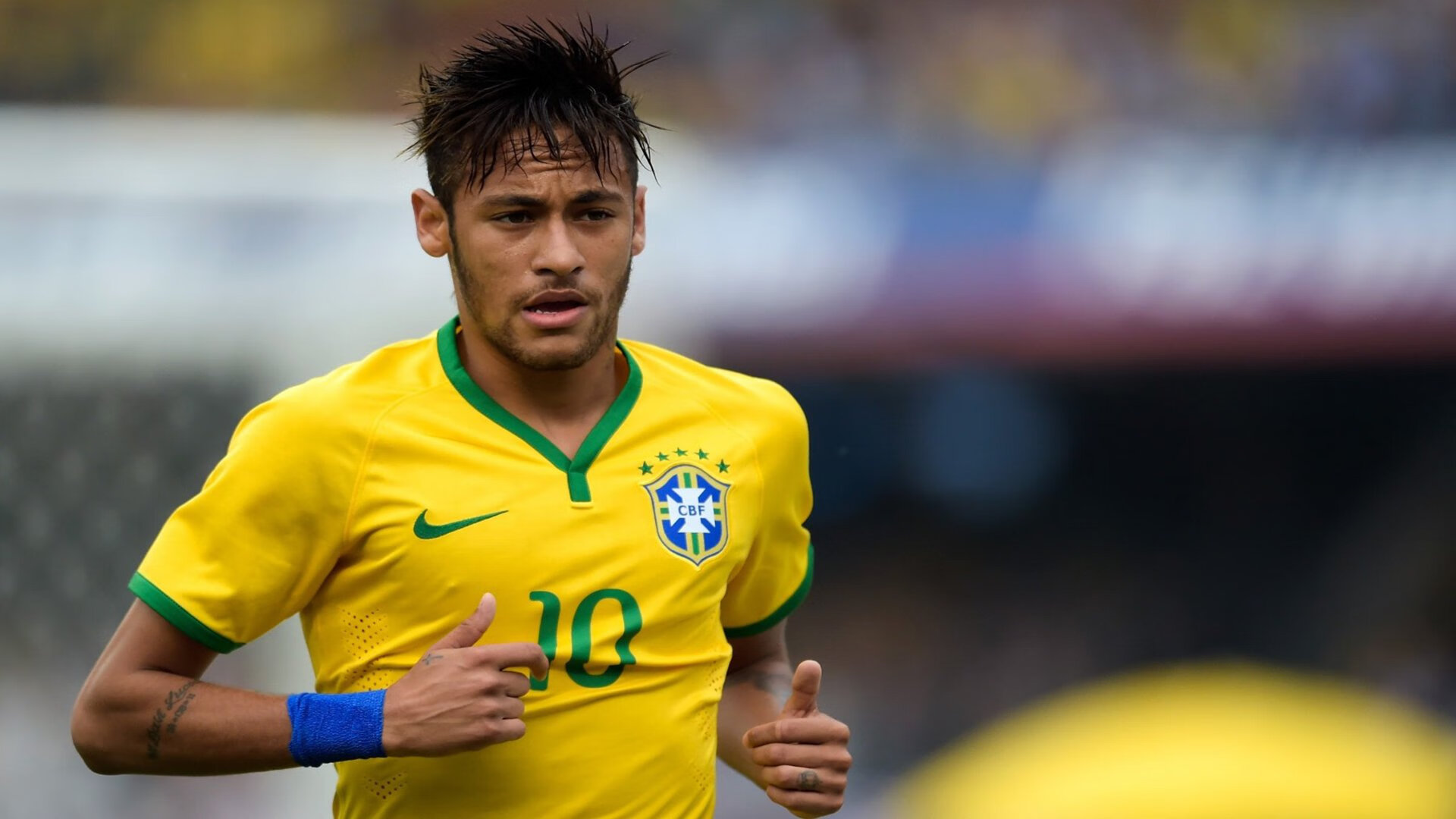 特色沙漠探险跑，体验荒漠中的极速奔跑，沙漠探险游